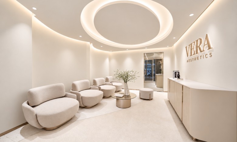 Quiet consultation lounge at Vera Aesthetics Phnom Penh where medical history and safety questions are reviewed before Botox Quiet consultation lounge at Vera Aesthetics Phnom Penh where medical history and safety questions are reviewed before Botox